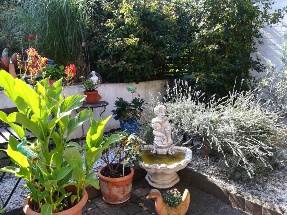 Ferienwohnung Happy Im Eg Bornheim  Zewnętrze zdjęcie